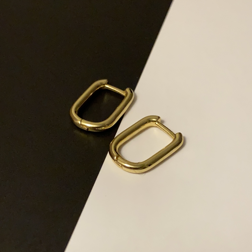 Small Oval Hoops