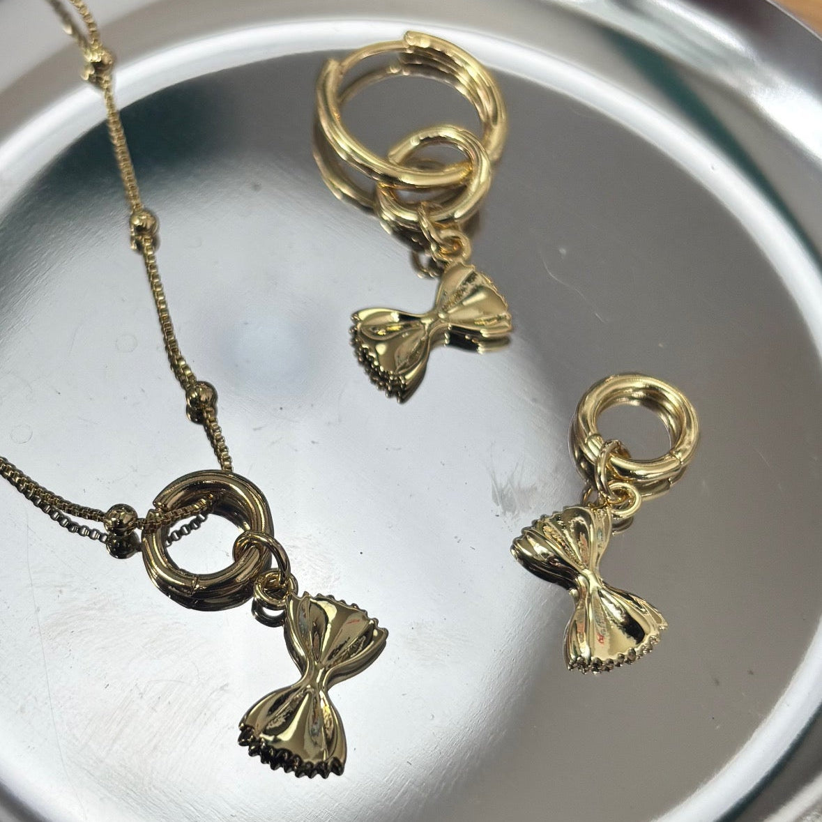 Pasta Bow Farfalle Charm - 18k Gold Plate