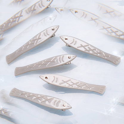 Sardine Fish Hair Clip in Silver Acetate with Rhinestone