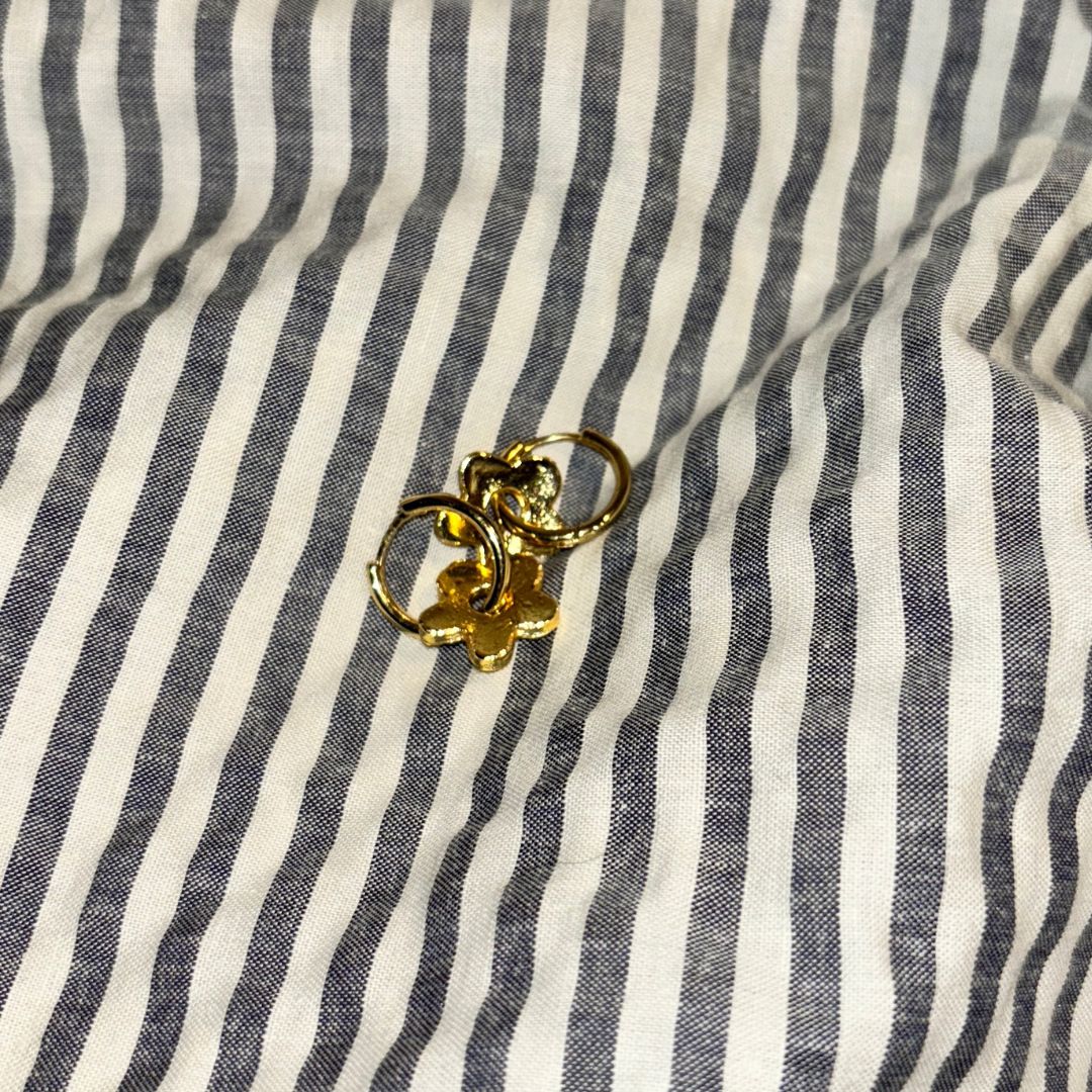 Fleur - Gold Plate - Flower Charm Hoops - Easthope Studio - Murano Glass