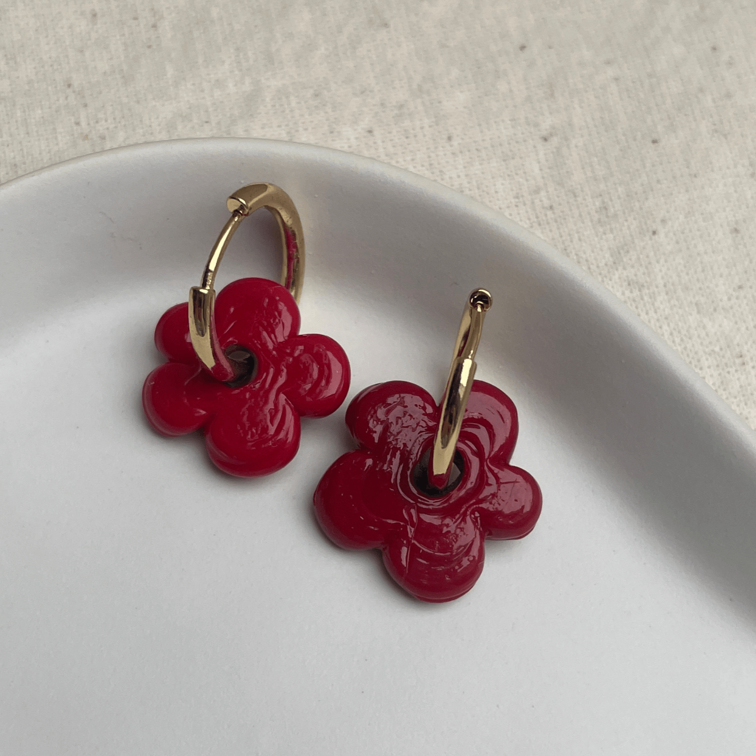 Fleur - Solid Red - Glass Flower Charm Hoops Earrings - Easthope Studio - Murano Glass