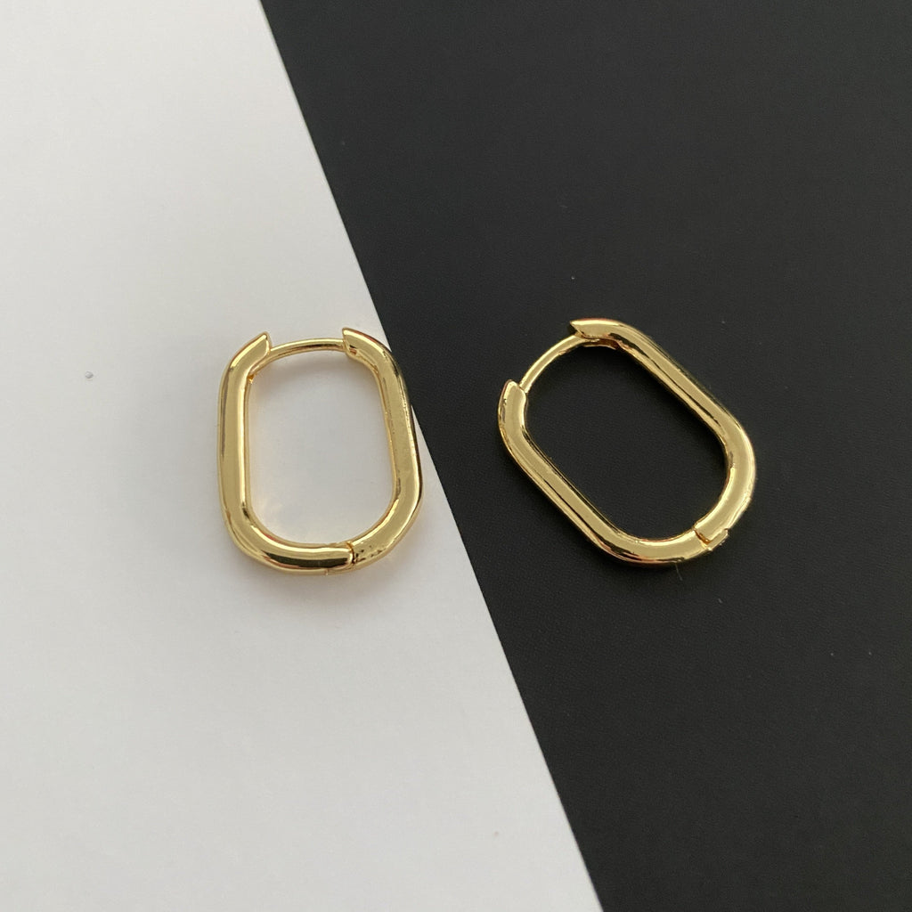 Large Oval Gold Hoop Earrings
