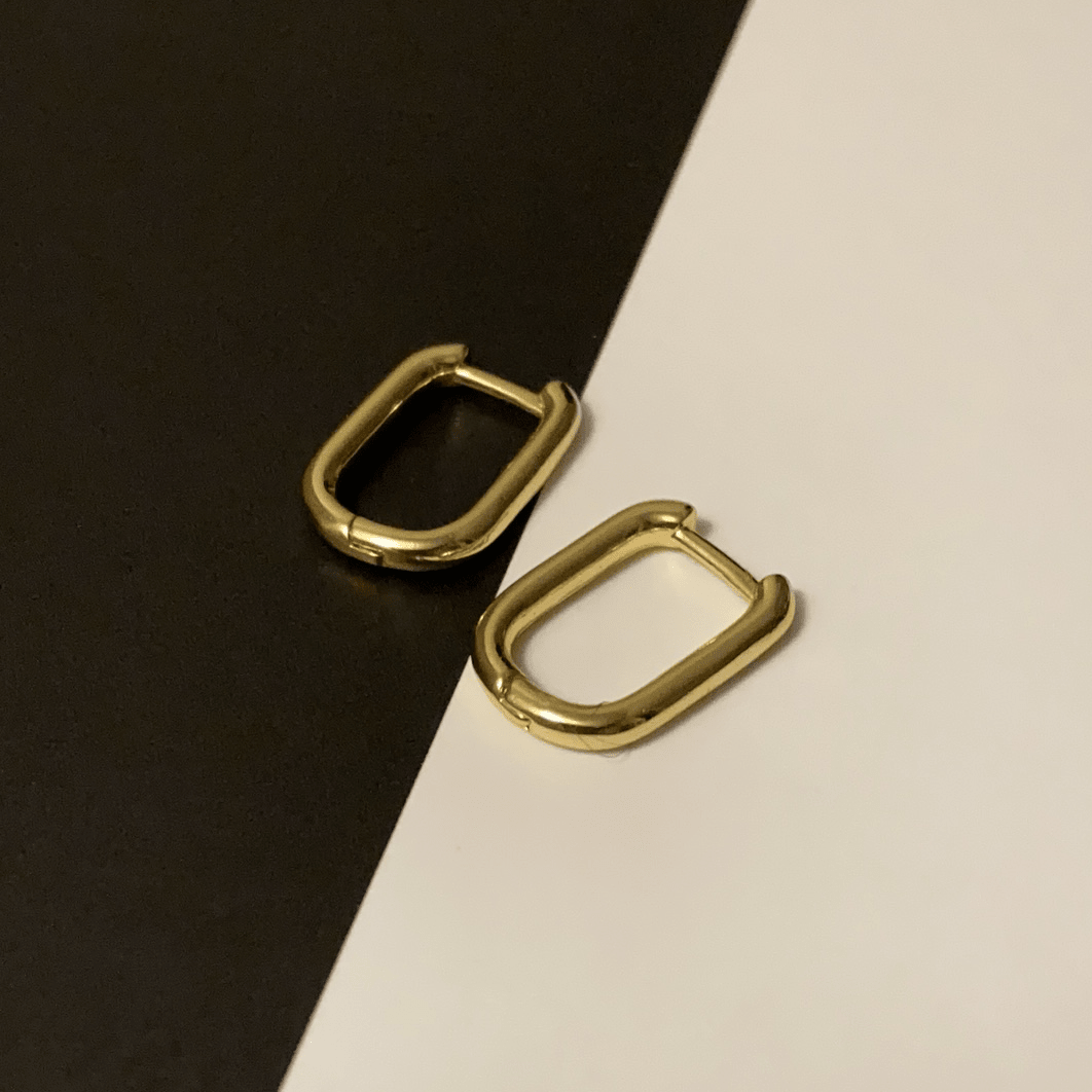 Small Oval Hoops - Easthope Studio - Everyday Gold Hoops