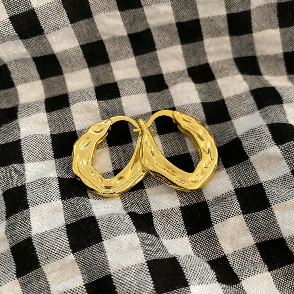 The Evie - Textured Gold Earring - Easthope Studio - Everyday Gold Hoops